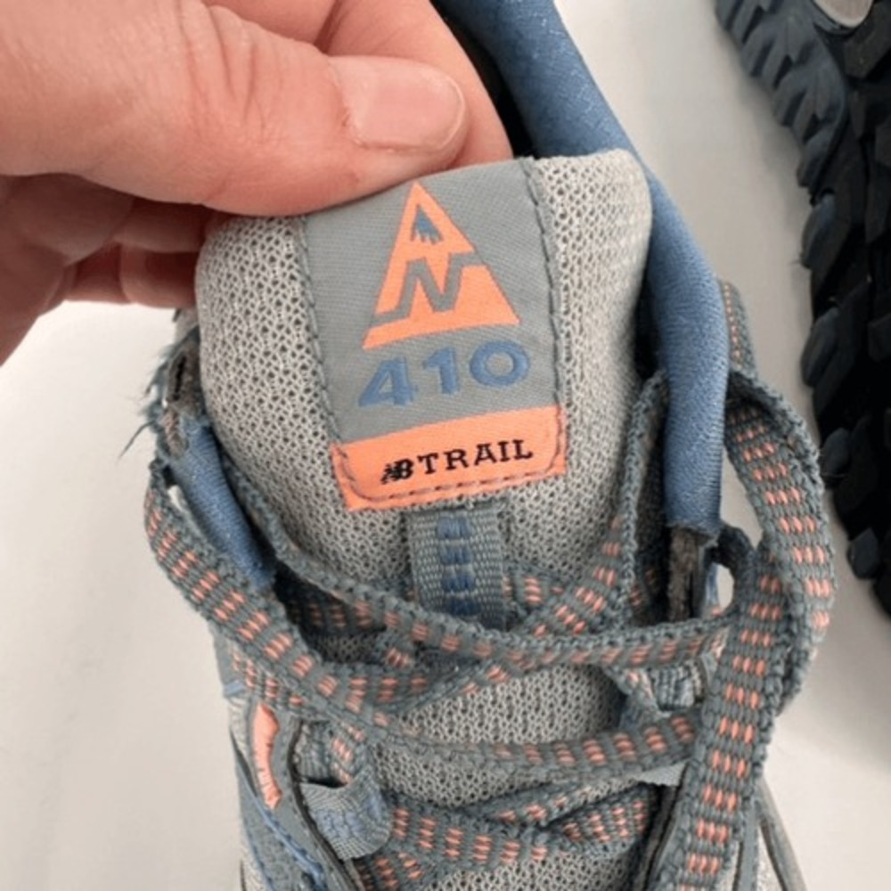 New Balance 410 V7 Trail Running‎ Sneaker Womens 11 Blue Grey WT410LG7 Gorpcore - Picture 8 of 12